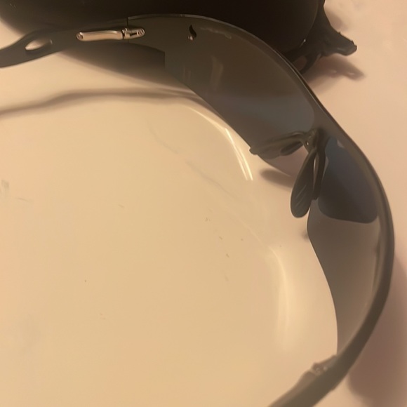 Mens Oakley Sunglasss - Picture 4 of 4